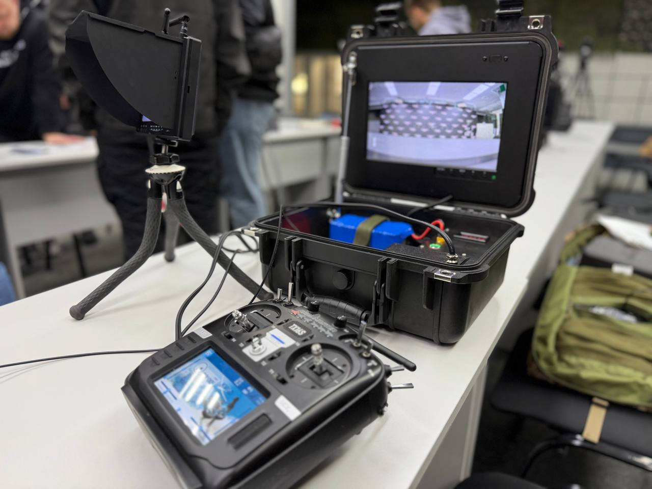 У Силах оборони вперше впроваджують універсальну наземну станцію для оптоволоконних дронів