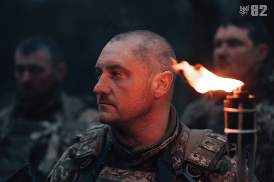 Бійцям 3-го батальйону 82-ї ОДШБр вручили марунові берети