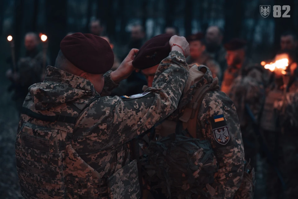 Бійцям 3-го батальйону 82-ї ОДШБр вручили марунові берети
