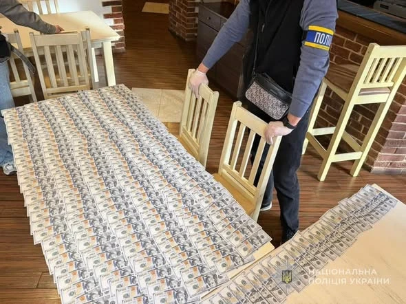 продаж 6-річного сина