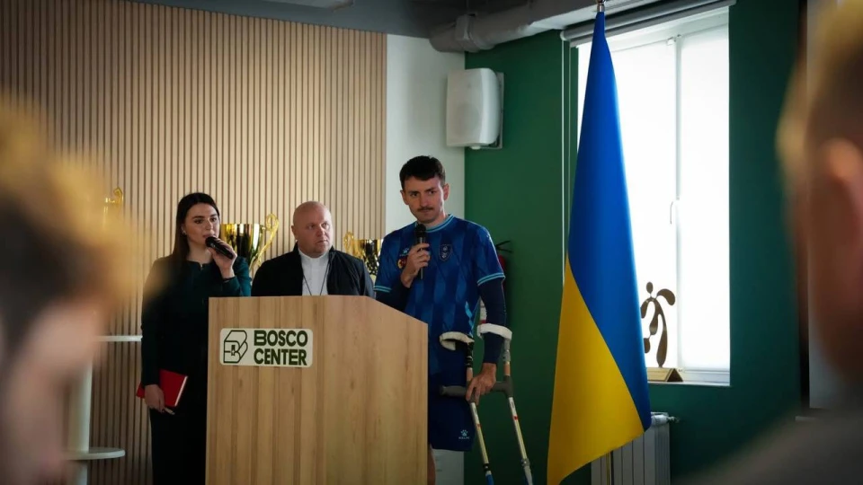 міністр спорту та молодіжної політики Італії Андреа Абоді на тренуванні "Покрова АМП"
