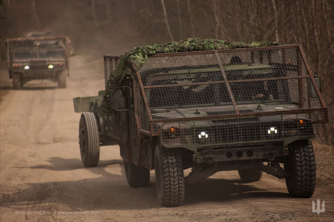Від початку доби на фронті зафіксували 76 боїв, 29 разів ворог атакував на Покровському напрямку