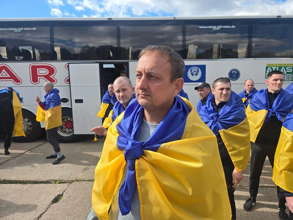 Україна повернула з російського полону 193-х військових