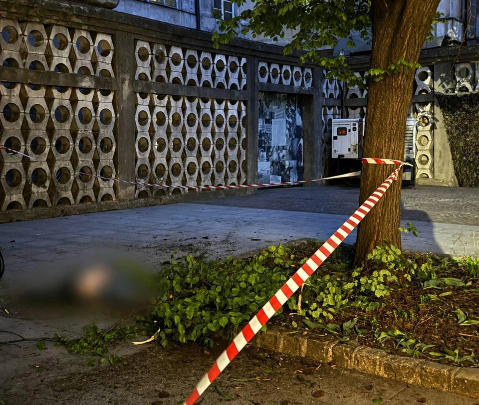 З вежі Ратуші у Львові скоїв самогубство 42-річний австралієць