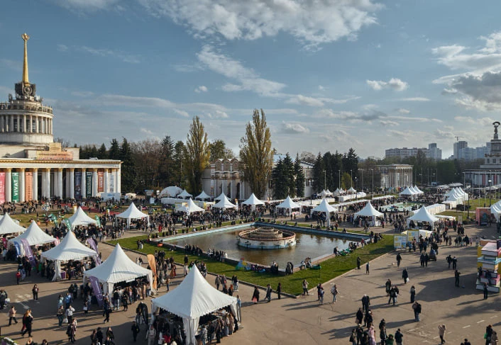 "Книжкова країна"