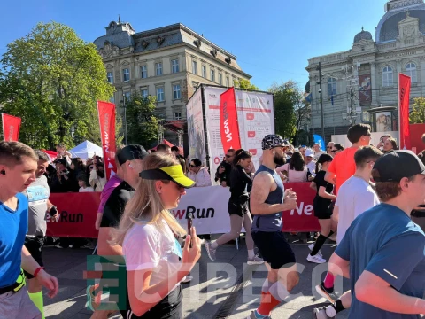 На фото: учасники напівмарафону NewRun у Львові