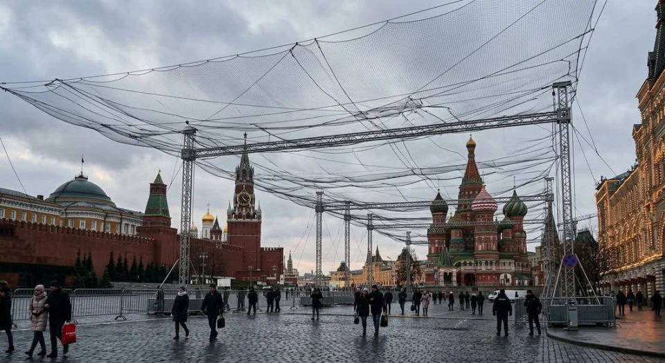 Антидронові сітки на Червоній площі в Москві