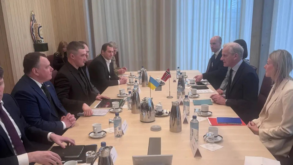 Норвегія виділила $302 млн на закупівлю зброї для України через програму PURL