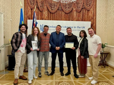 Залужний і команда Франківського драмтеатру