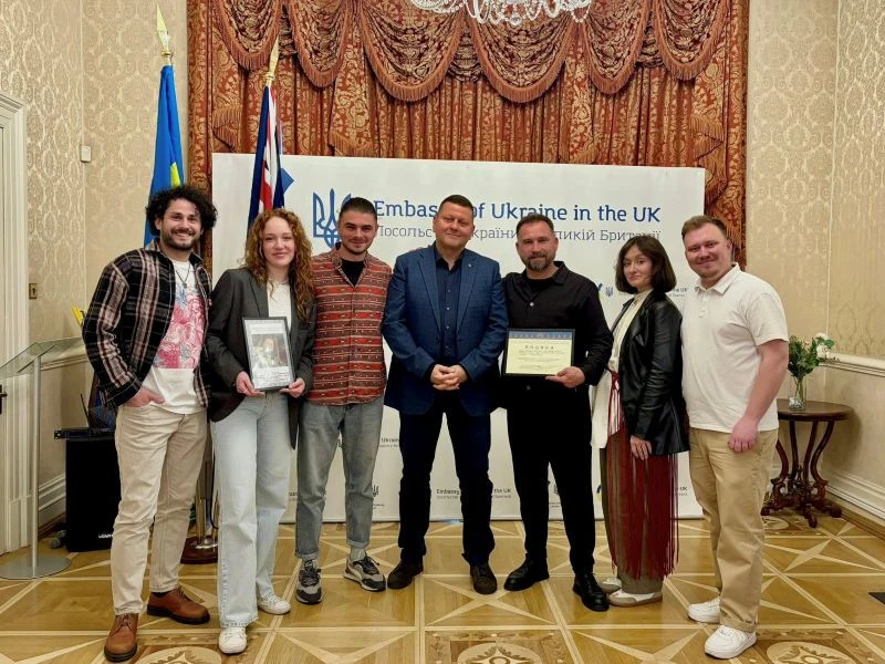 Залужний і команда Франківського драмтеатру