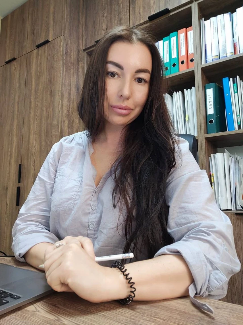 Лариса Криворучко