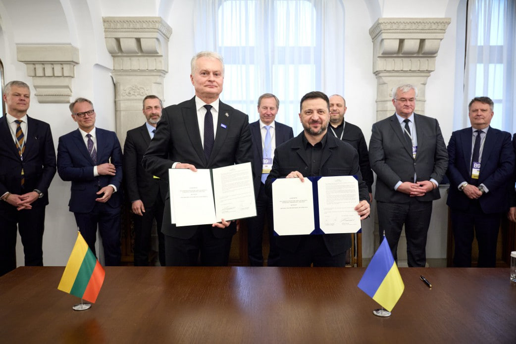 Україна уклала з Литвою оборонну угоду у форматі Drone Deal