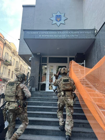 Обшуки СБУ в управлінні Нацполіції