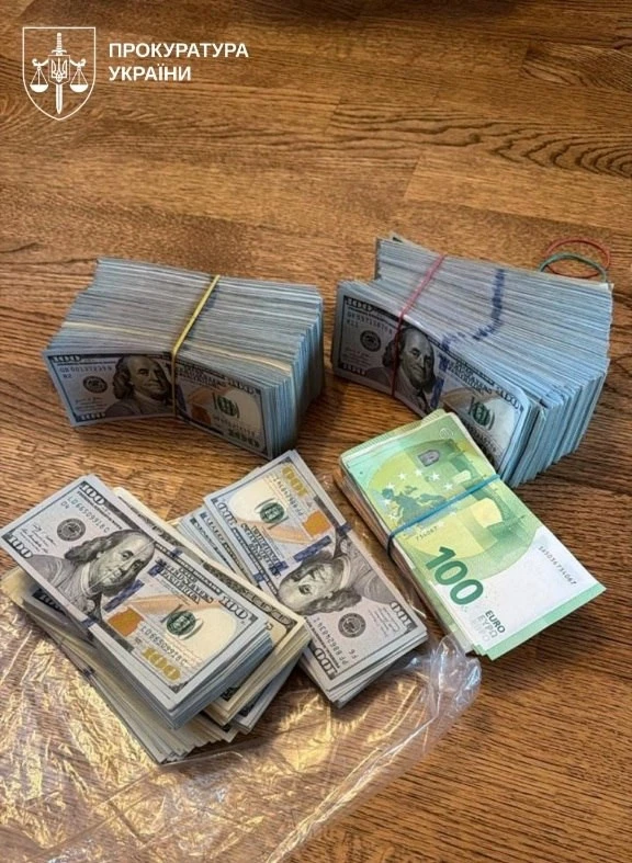 обшуки в управліннях Нацполіції 20 травня