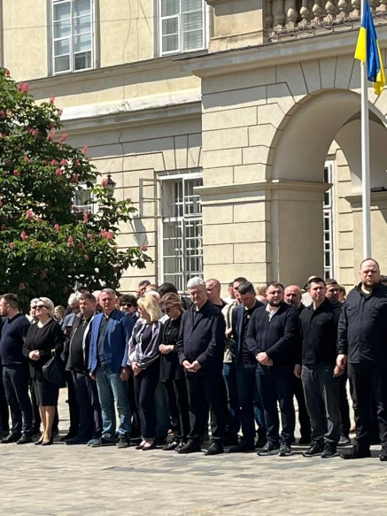 загальноміська церемонія прощання з народним депутатом Степаном Кубівим