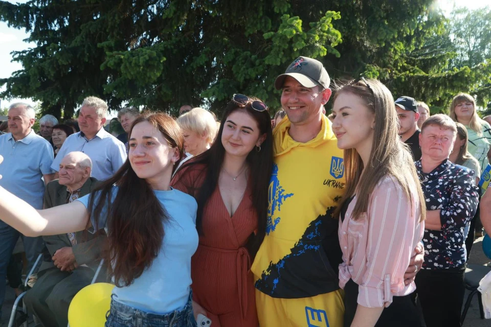 У селі Настасів на Тернопільщині зустріли двох братів, які повернулися з російського полону