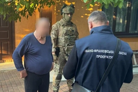 Затримання топпосадовців мерії Івано-Франківська за корупційну схему