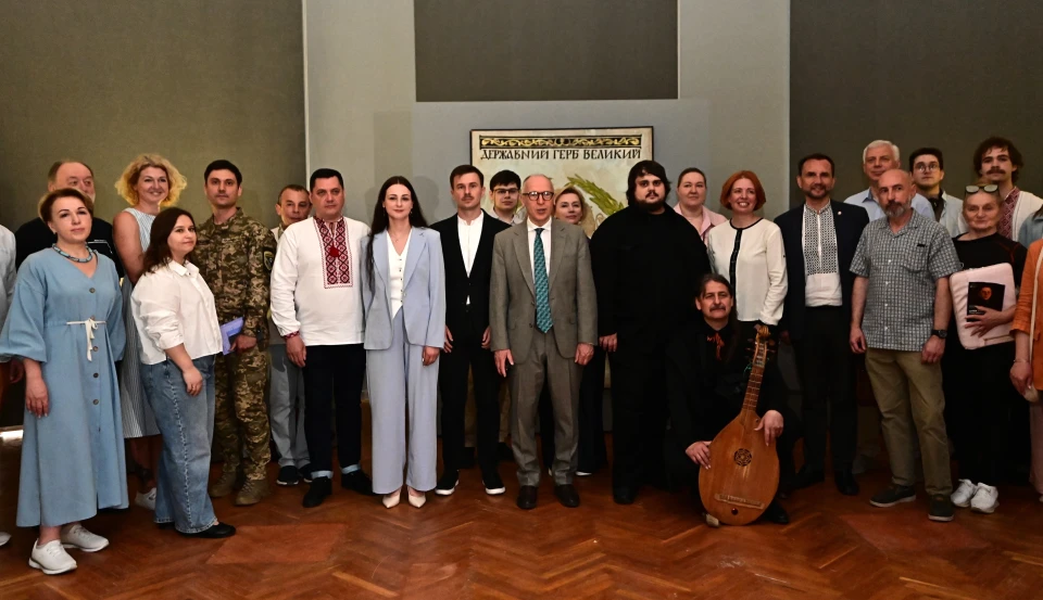 Фундація Пилипа Орлика, шлях героїв