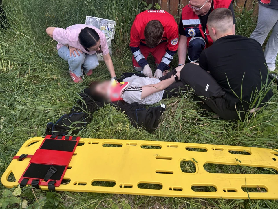 На Волині подружжя рятувальників першим прийшло на допомогу постраждалим у ДТП