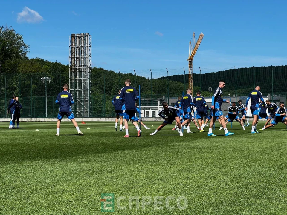 Збірна України з футболу провела у Львові тренування перед матчем із Польщею