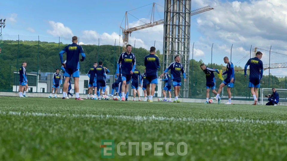 Збірна України з футболу провела у Львові тренування перед матчем із Польщею