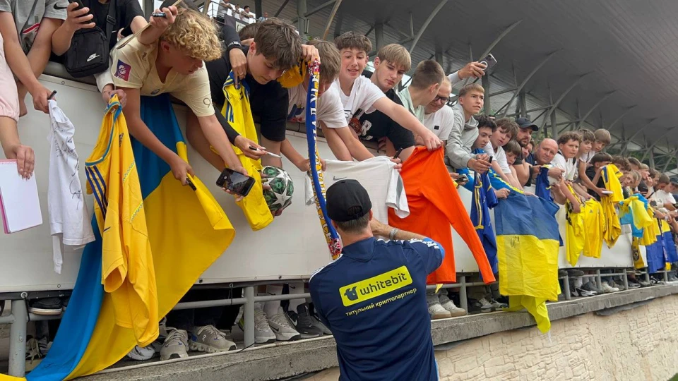 Збірна України з футболу