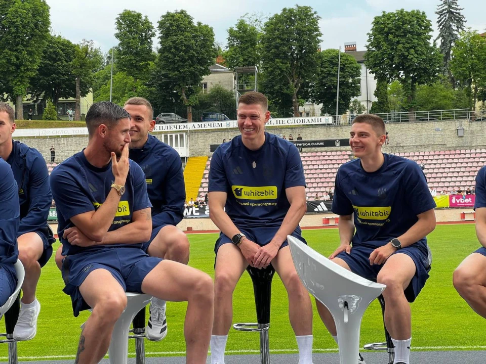 Збірна України з футболу