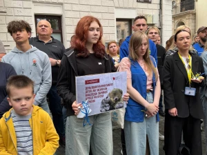 На площі Ангелів у Львові вшанували пам’ять дітей, які загинули внаслідок війни