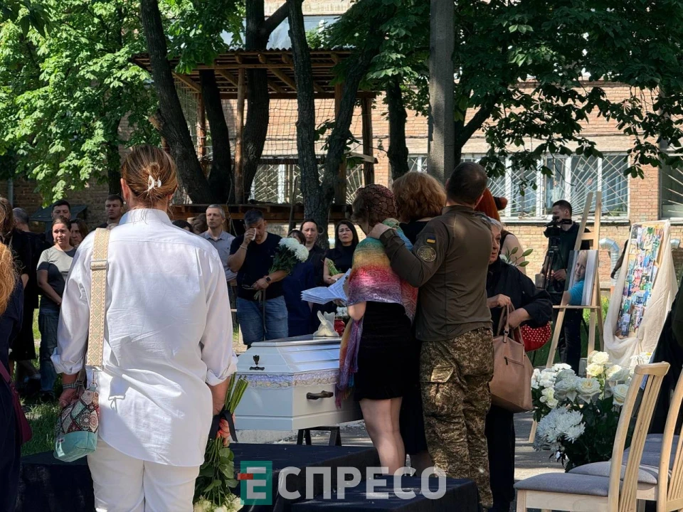 У Києві прощаються із 12-річним хлопчиком, який загинув чере