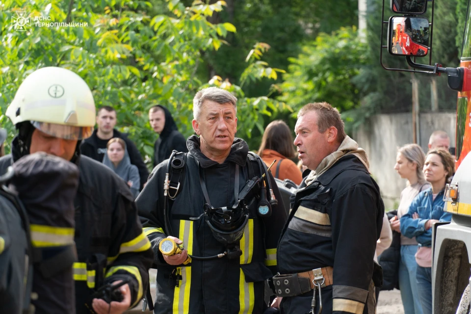 гасіння пожежі в Тернополі