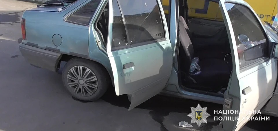 на Львівщині з автівок викрали понад 650 тисяч гривень