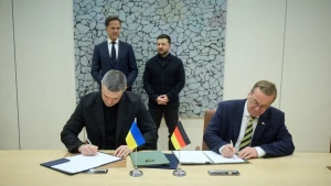 міністр оборони України Михайло Федоров і міністр оборони Німеччини Борис Пісторіус