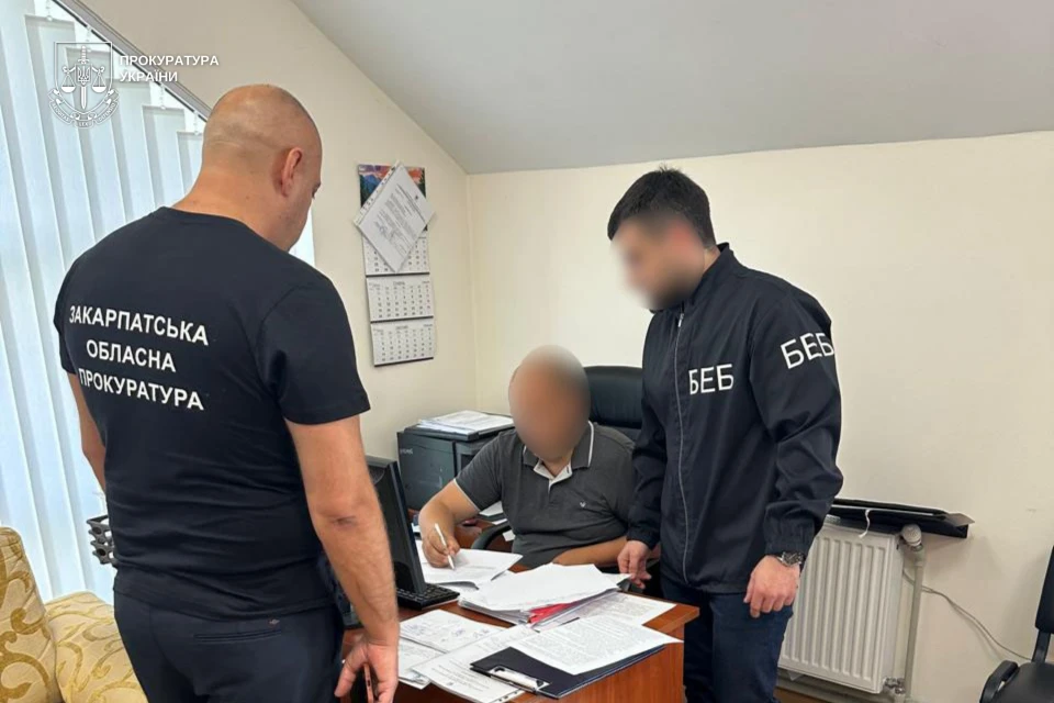 На Закарпатті викрили земельну аферу на 9 мільйонів: підозрюють посадовця