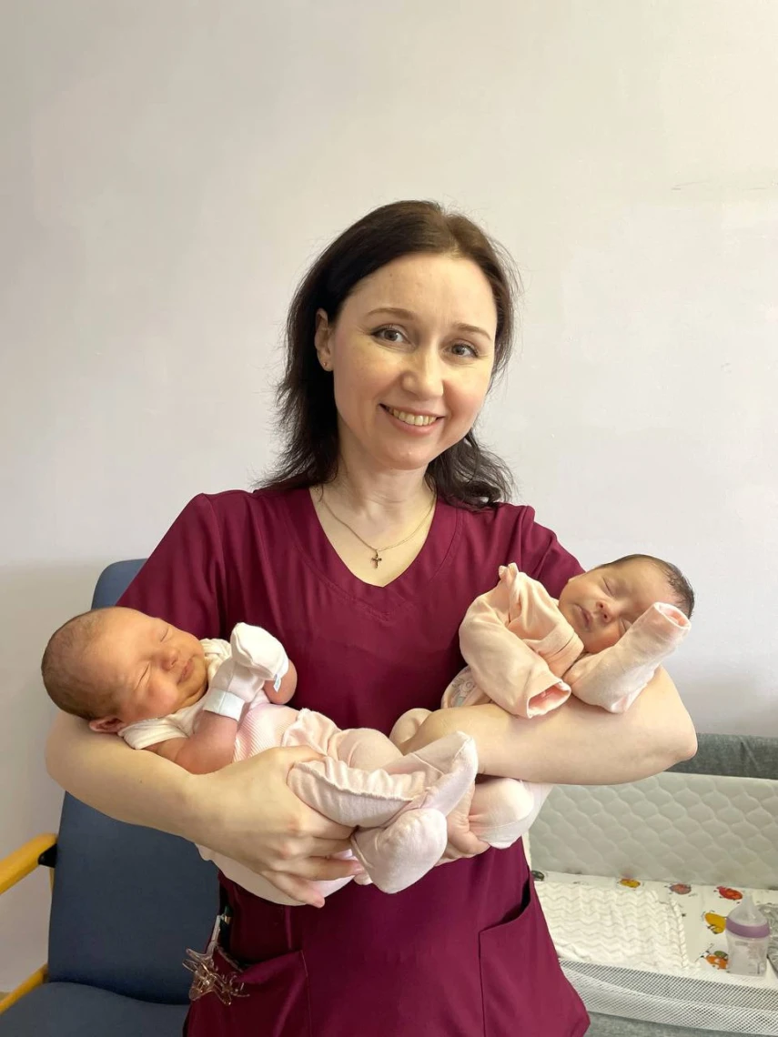 У Львові медики вперше без розрізу грудної клітки прооперували стравохід немовляті вагою 1600 г