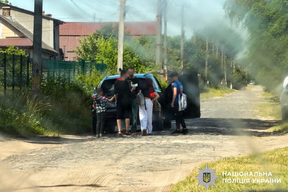 На Рівненщині жінка продала трьох власних дітей за 30 тисяч гривень