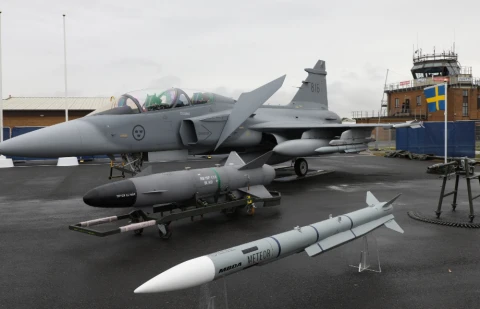 Meteor і Gripen