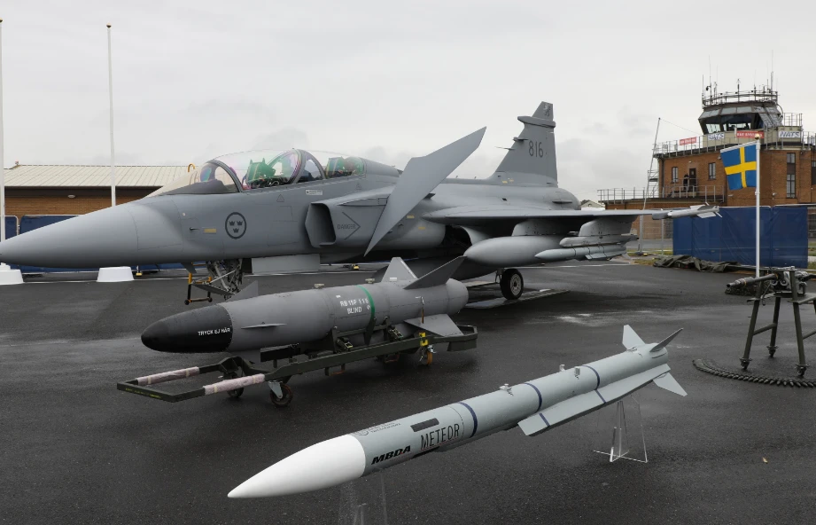Meteor і Gripen