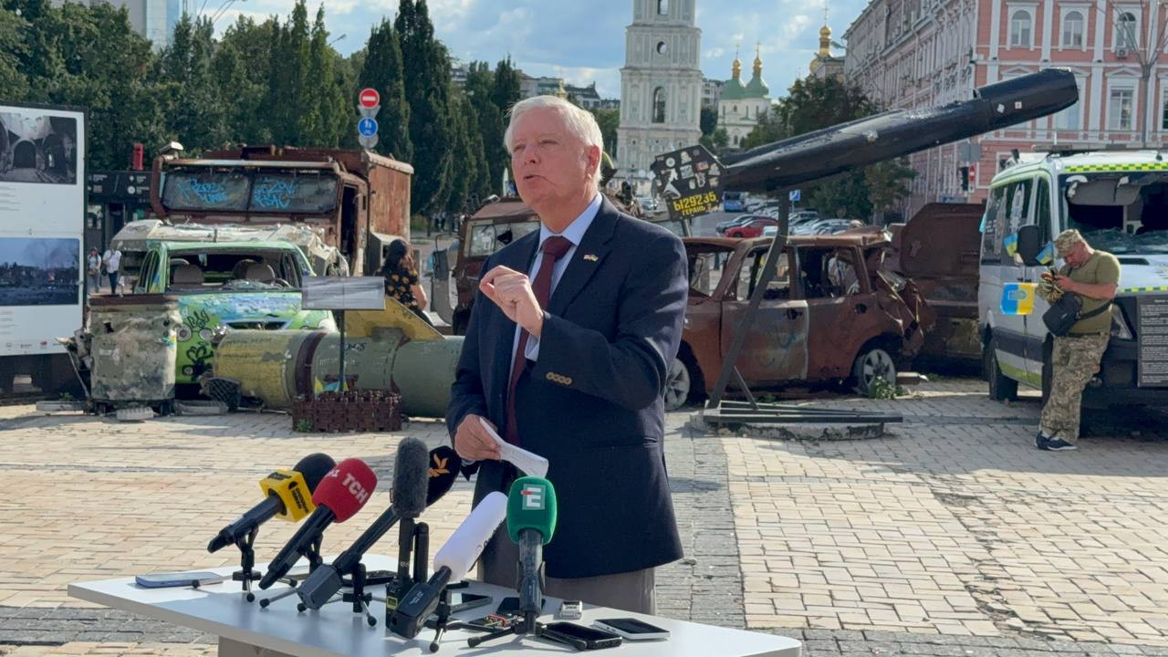 Сенатор Грем у Києві