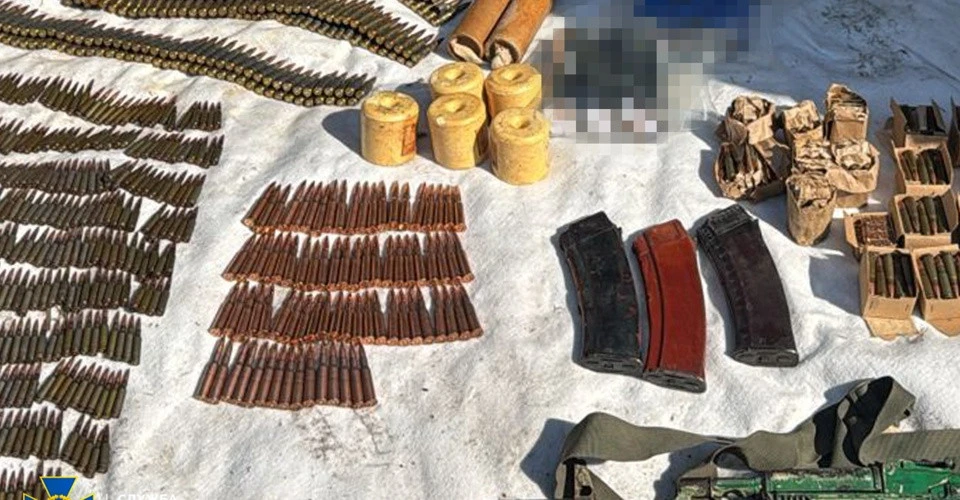 СБУ, ДБР і поліція викрили сім каналів нелегального продажу "трофейної" зброї з фронту в Україні