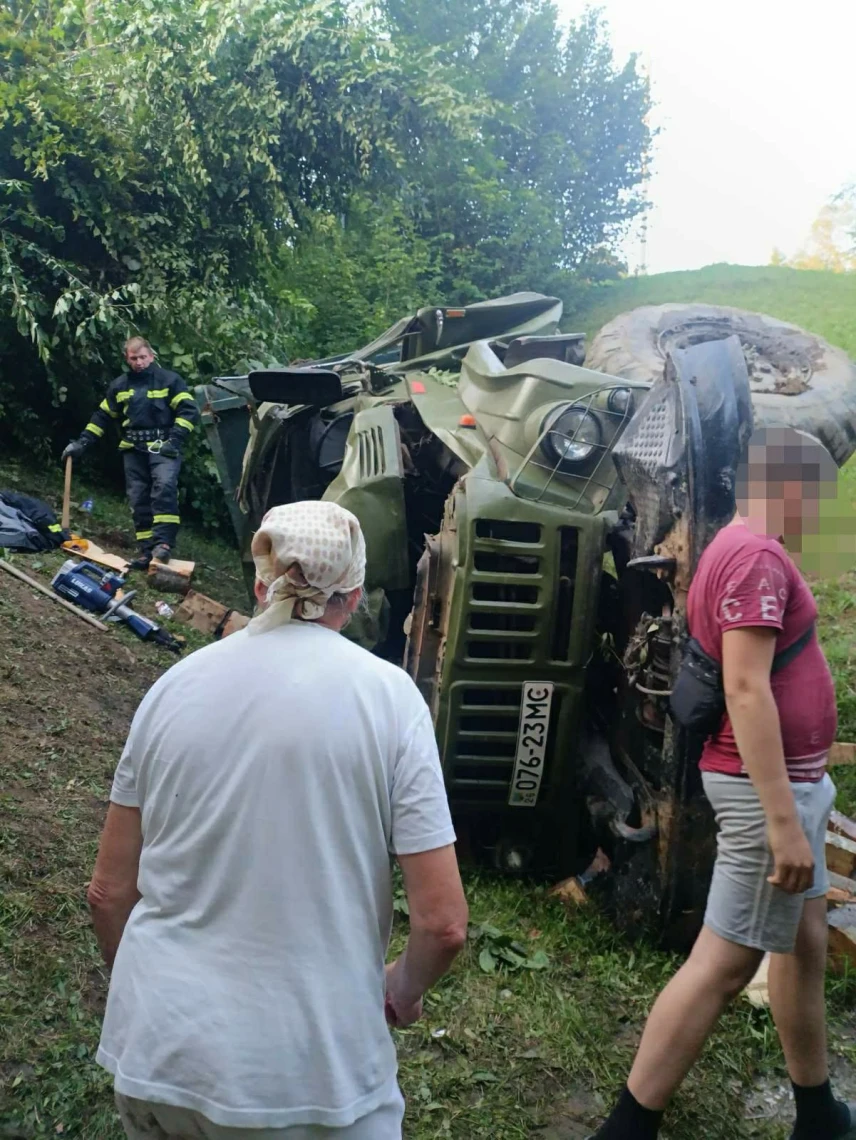 Через зсув ґрунту авто злетіло зі схилу: деталі смертельної ДТП із ЗІЛом у Рахові